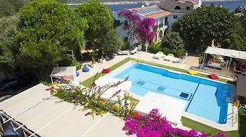 Leamira 2* Kaş